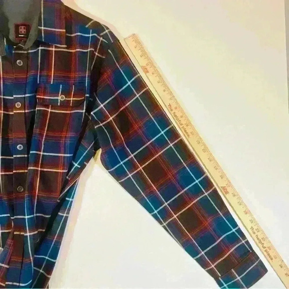 Men’s Swiss Tech Long sleeve button up. LG 42-44 - Picture 10 of 11